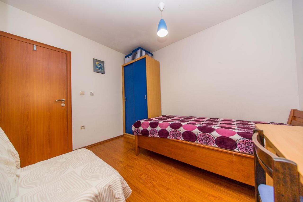 Apartment Luni Локва-Рогозниця Екстер'єр фото